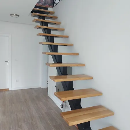 Feniks Apartment *